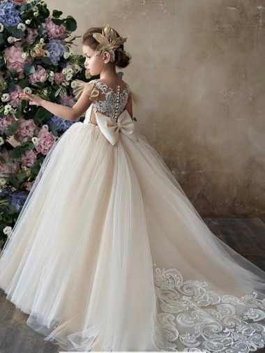Sleeveless Sweetheart Tulle & Lace Champagne Chapel Train Flower Girl Dresses Adelaide