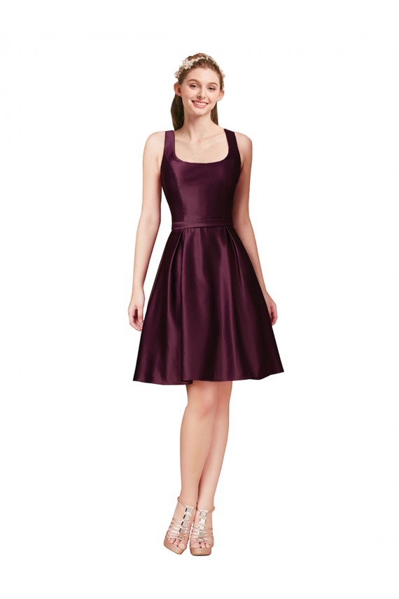 Sleeveless Bateau Neck Satin Knee Length Prom Dress / Bridesmaid Dress Adelaide